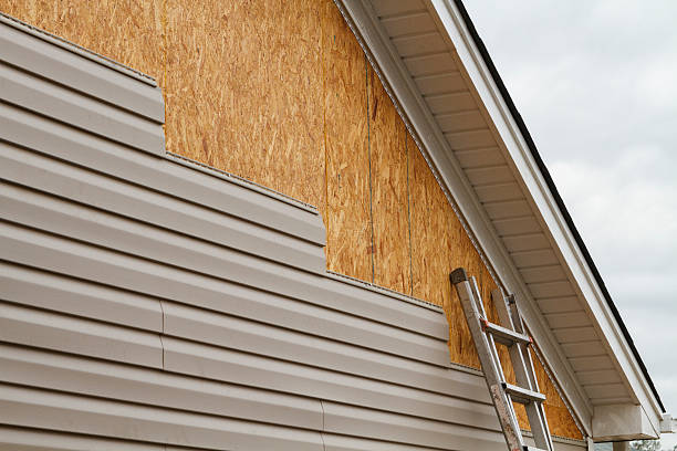 Professional Emergency Siding Repair technician working in La Grange, KY